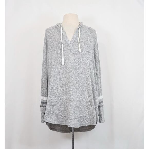 Market & Spruce Tops - Stitch Fix Market & Spruce Top Heathered Gray Hooded Misses Size 1X